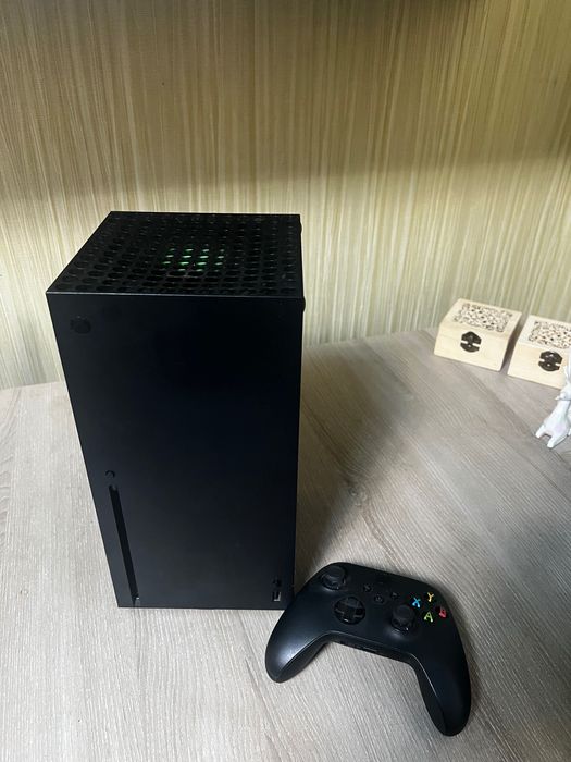Приставка Xbox Series X