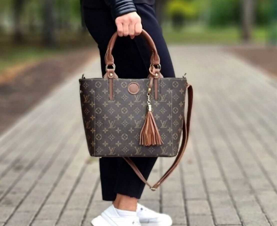 Сумочка Louis Vuitton жіноча кросбоді луї вітон