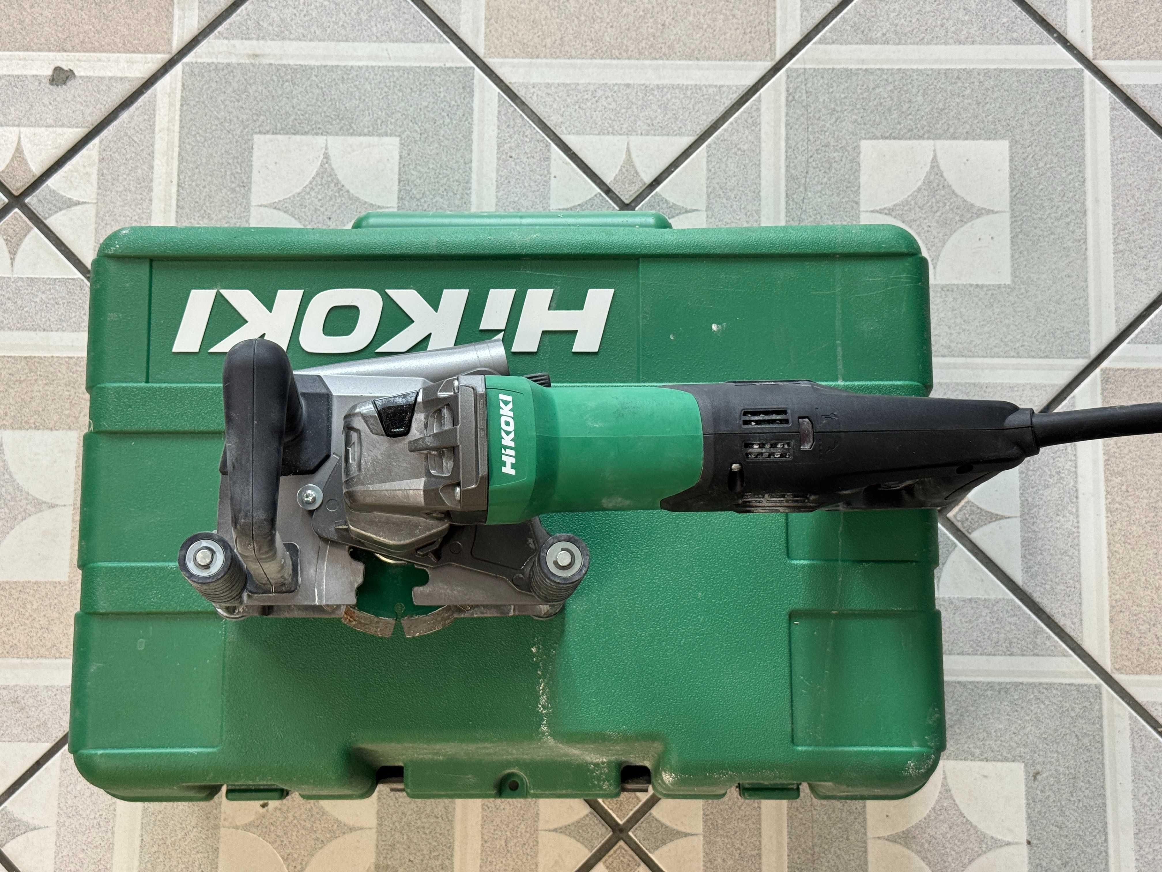 Bruzdownica Hikoki CM5MA