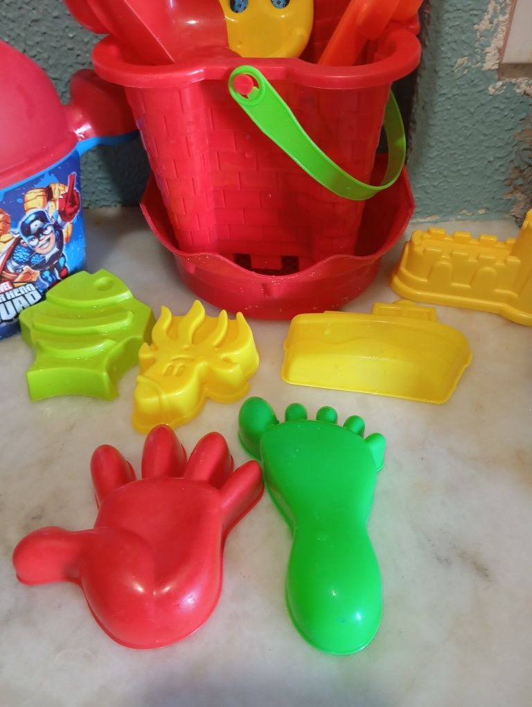 Conjunto de brinquedos de praia para crianças
