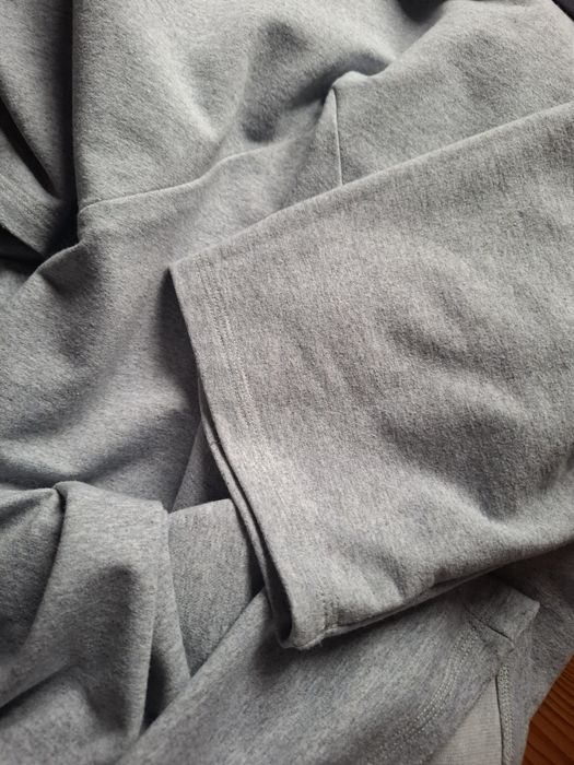 Szara sukienka Nicol