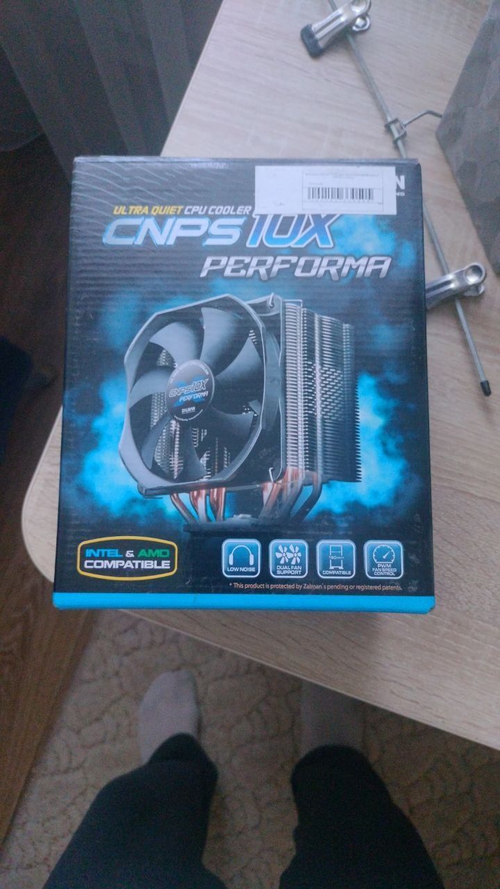Продам Кулер Zalman CNPS10X Performa+