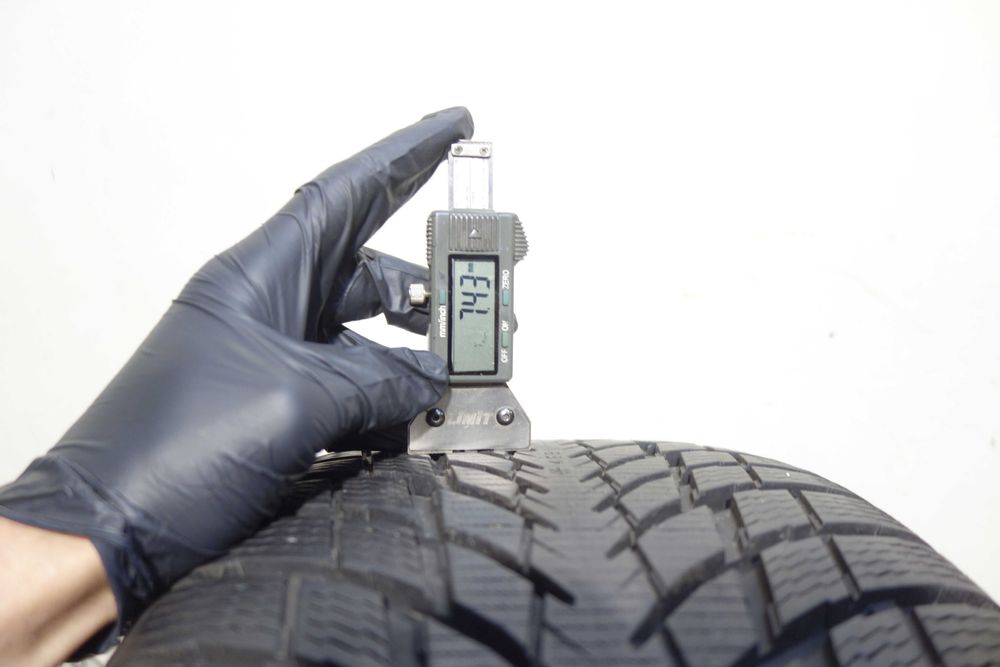 Opony zimowe 245/40/19 - NOKIAN Wr Snowproof P XL