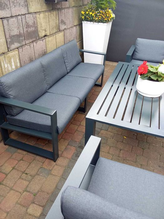 Nowoczesne meble ogrodowe- Komplet