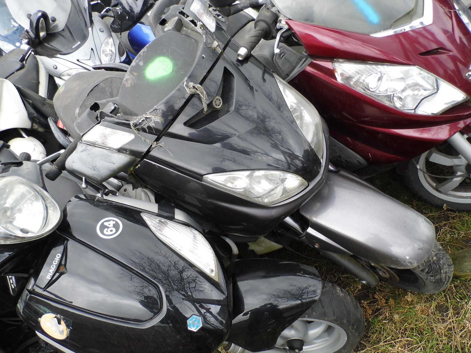 YAMAHA X-MAX 250 silnik czesci lagi wydech swap owiewka wtrysk koło