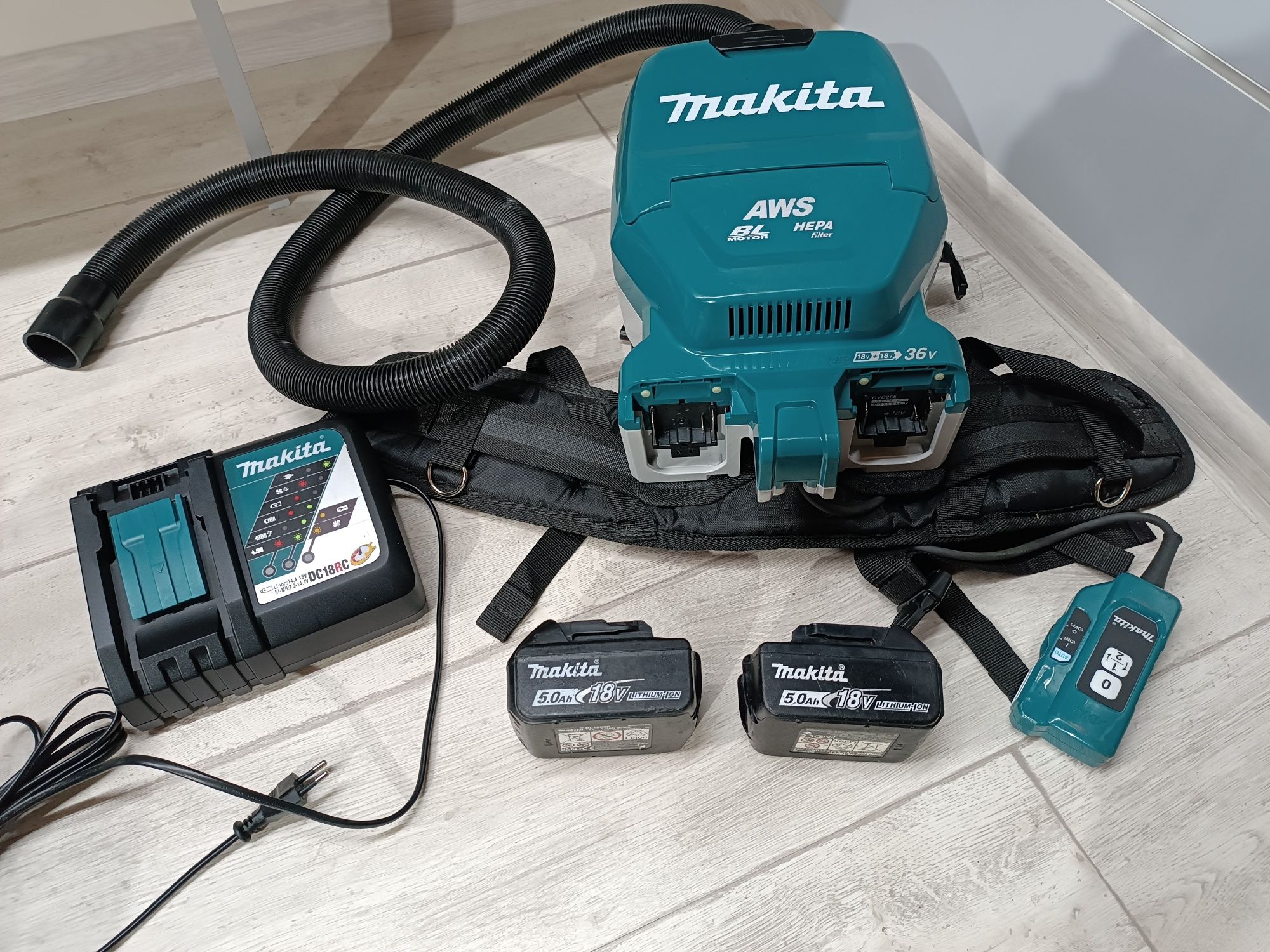 Makita безщітковий акумуляторний пилосос Макіта