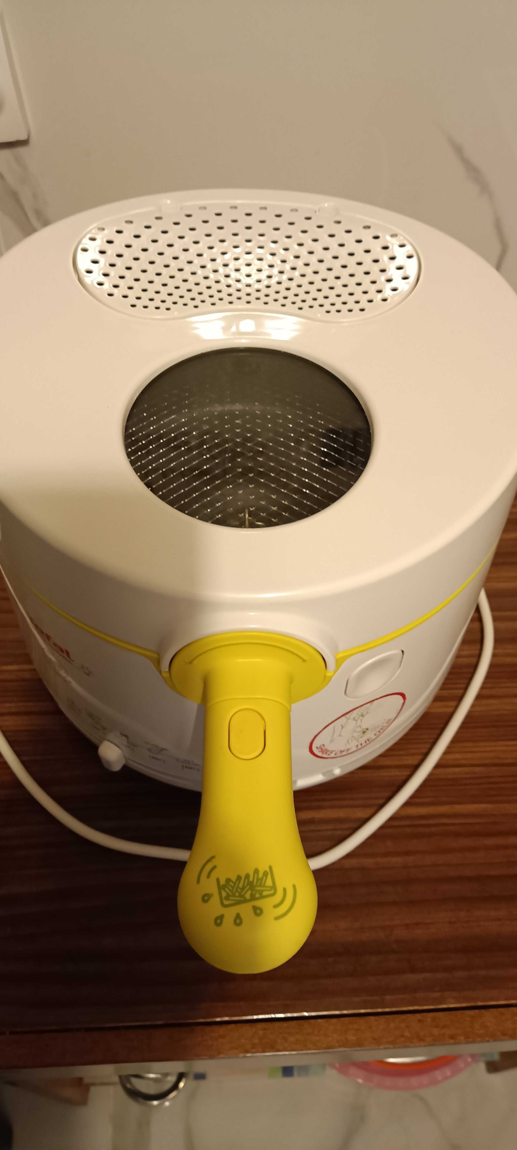 Фритюрница Tefal simply invents