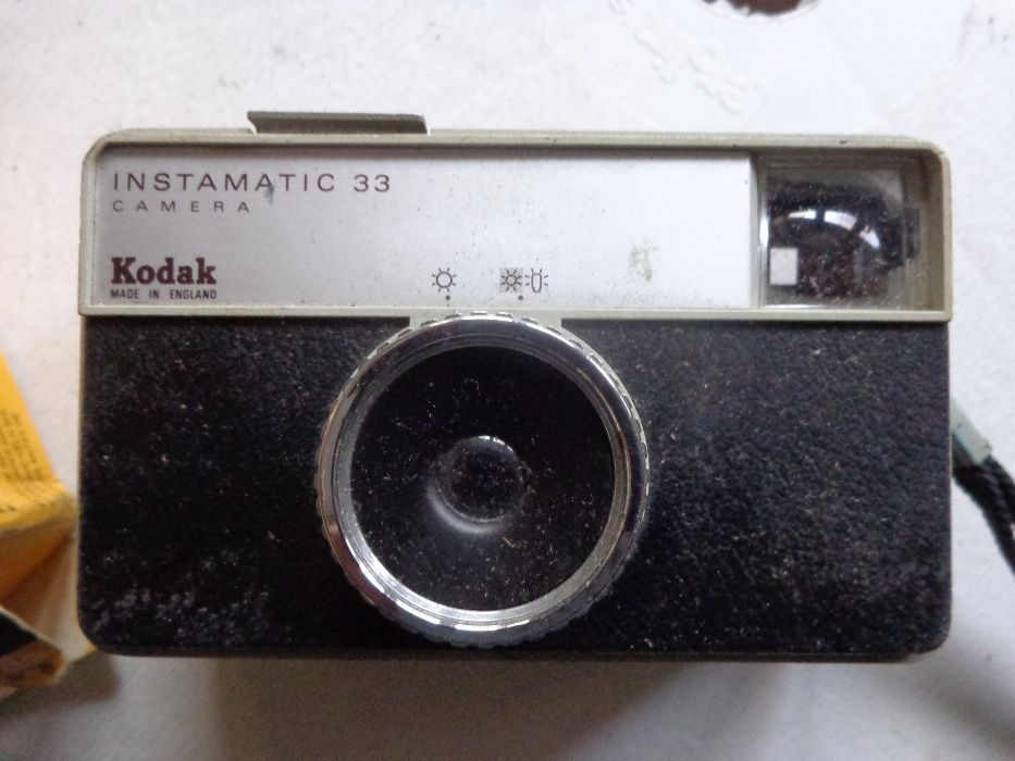 Maquina fotografica antiga Kodack Instamatic pag antecipado via trans