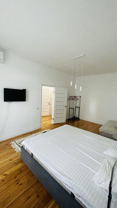 Квартира посуточно та что на фото ,от хозяйки,центр города