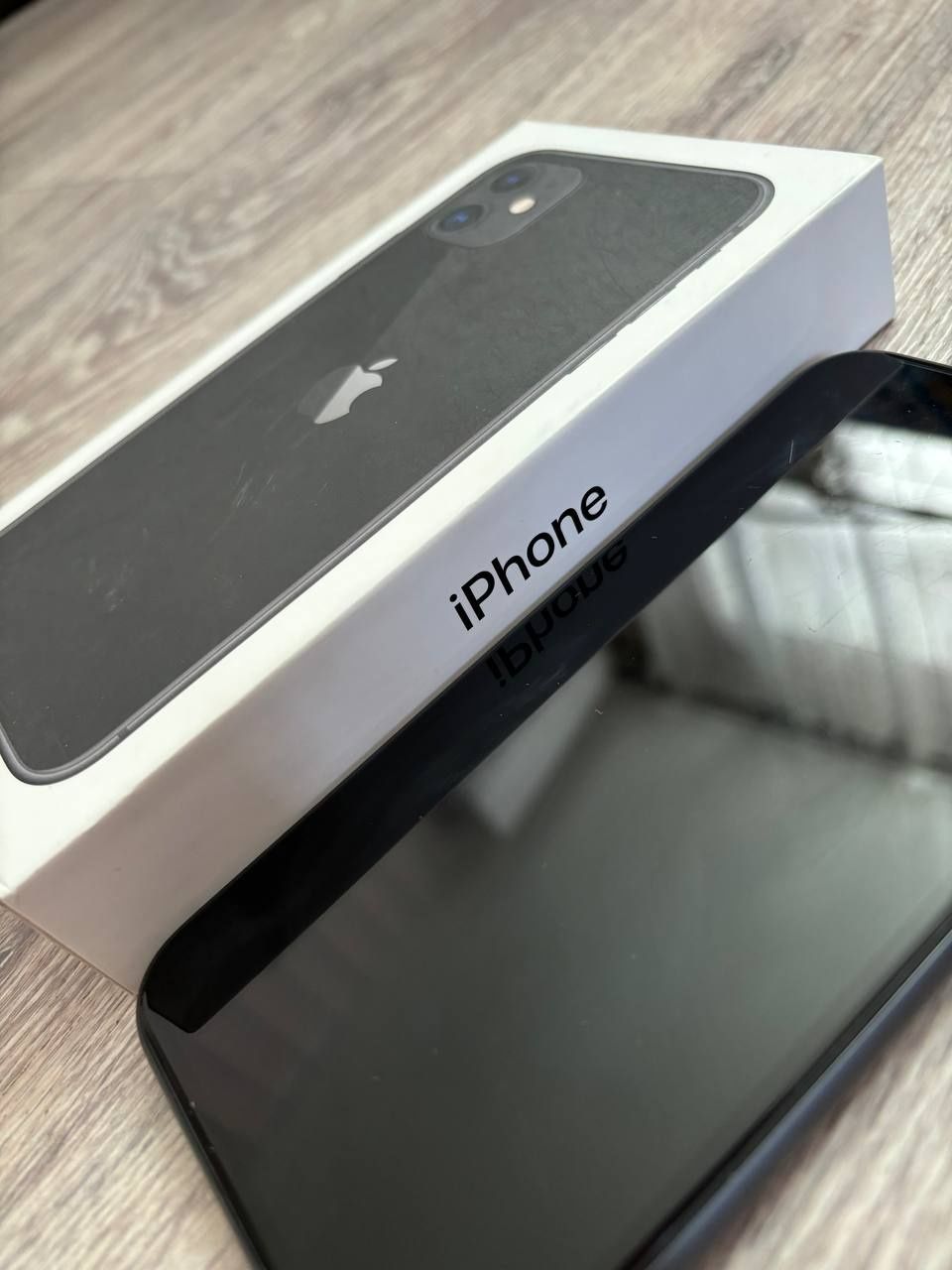 Продам iPhone 11 128 Gb