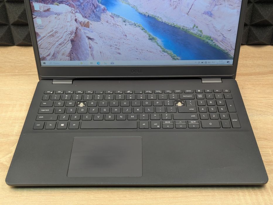 Ноутбук Dell 3505 15.6 Ryzen 5 3450u 8/128ssd