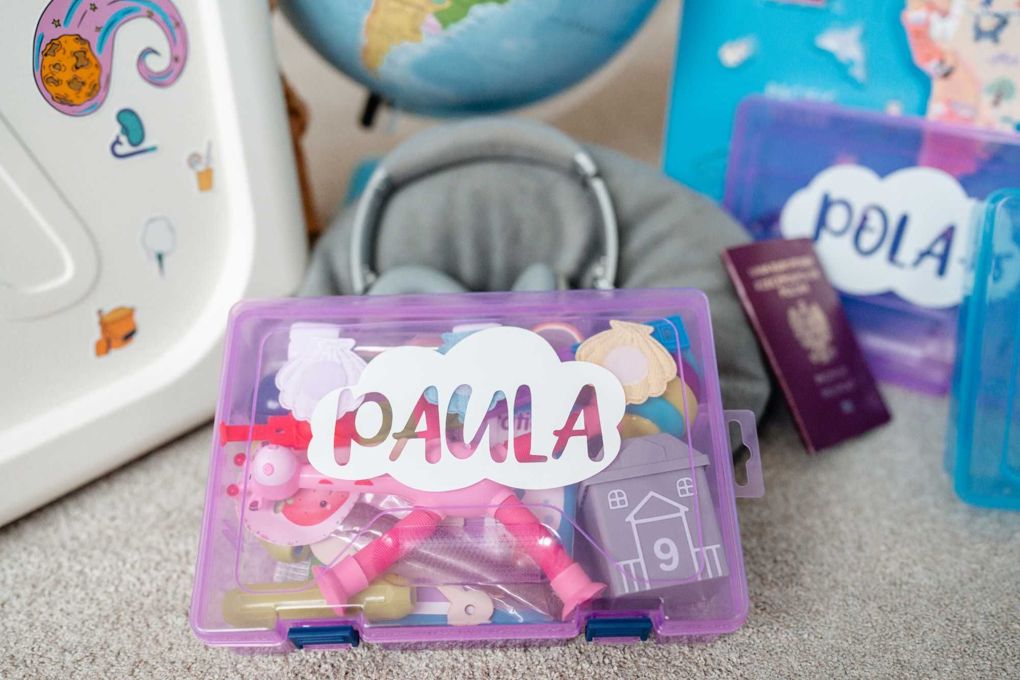 TRAVEL BOX Zestaw zabawek na podróż [0-18 miesięcy]