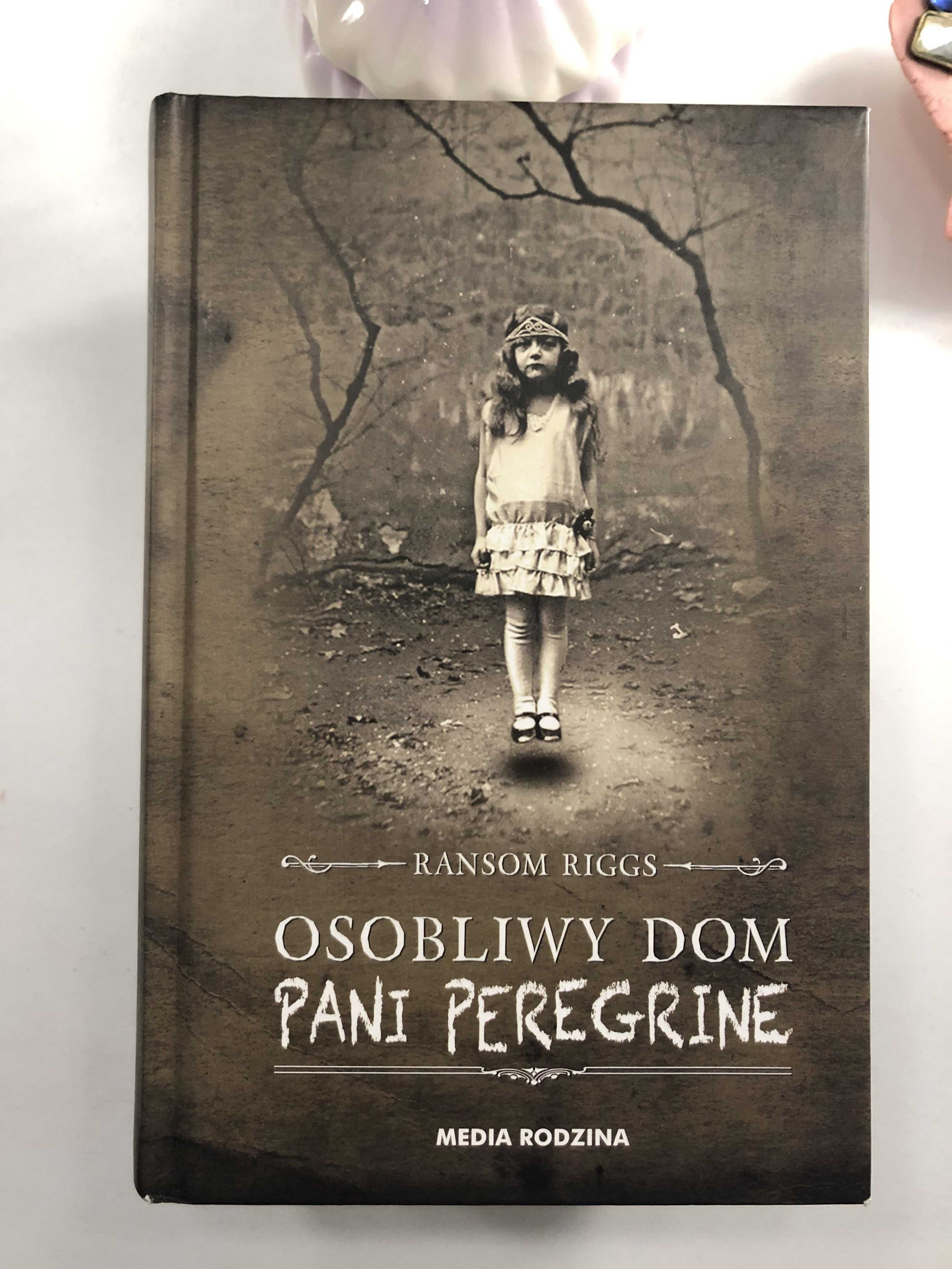 Osobliwy dom Pani Peregrine, Ransom Riggs