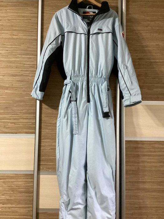 Зимний лыжный комбинезон Trespass размер M