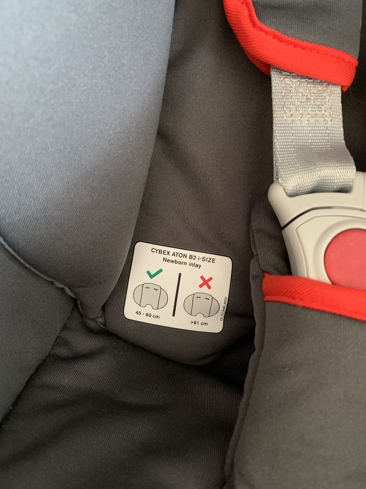 Ovo Cybex ATON B2 com adapradores (carseat, baby carrier)
