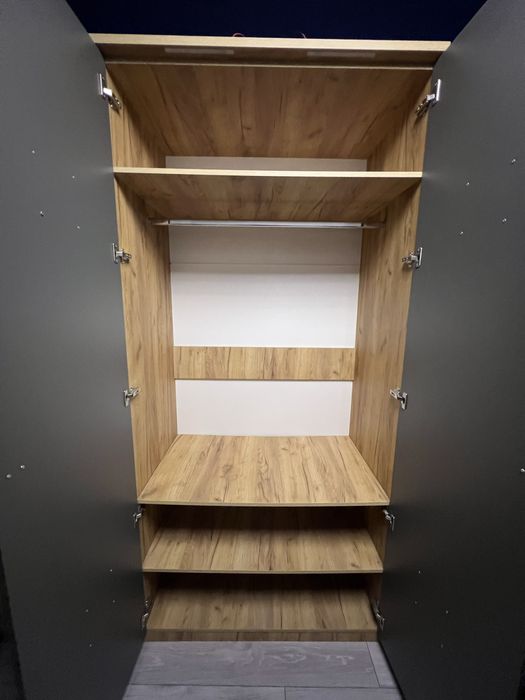 Меблі у вітальню або спальню «Фіджі» фабричні