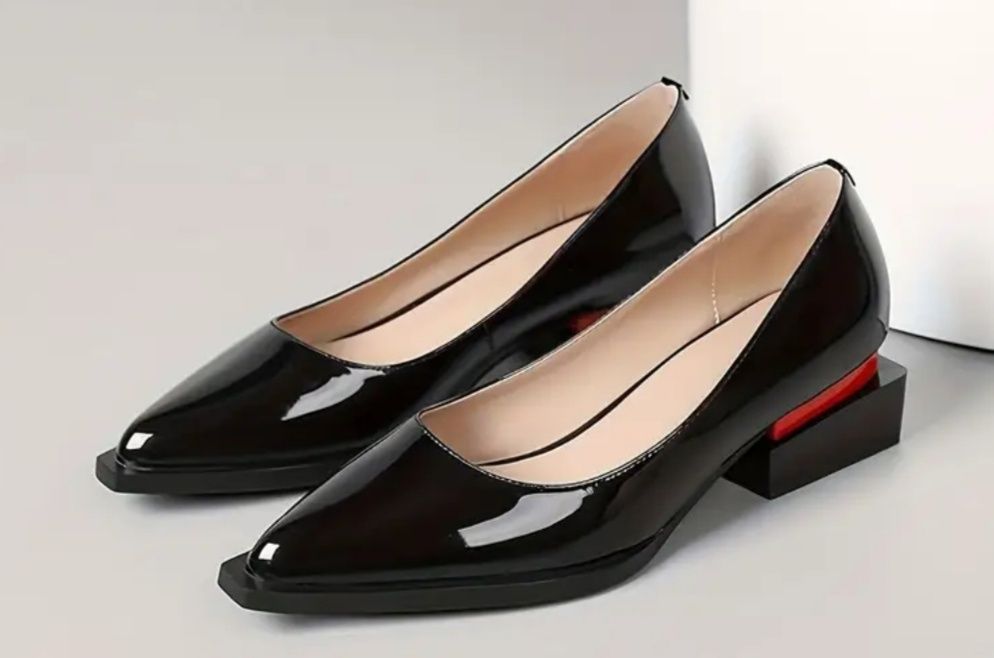 Lakierki czerwony obcas rozm.40