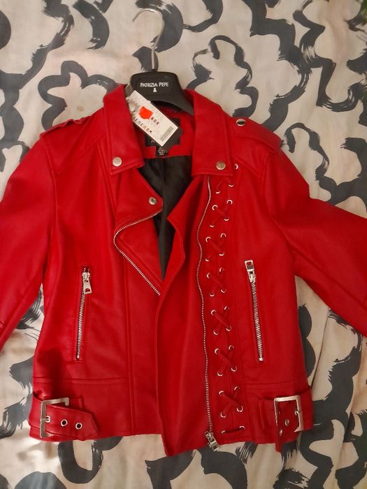 Kurtka skórzana czerwona