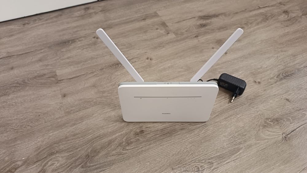 Router Huawei b535 232a