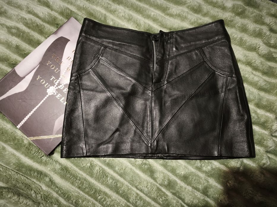 Шкіряна міні спідниця