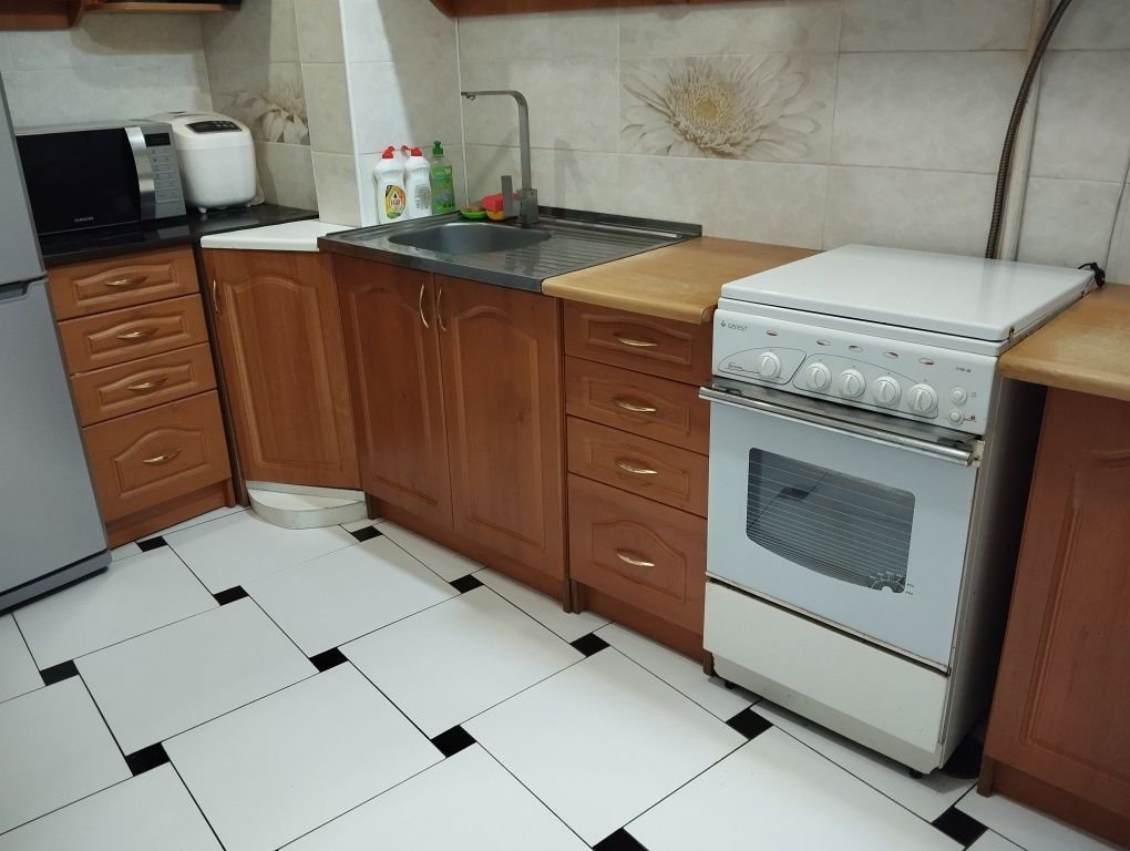 Терміново! Квартира від власнка. Продам простору 3 кімнатну квартиру,С