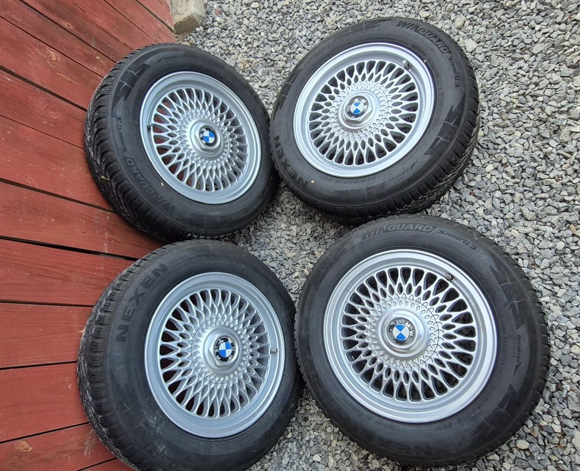 Sprzedam bardzo ładny komplet Kół BMW wzór BBS 15" Styling 17