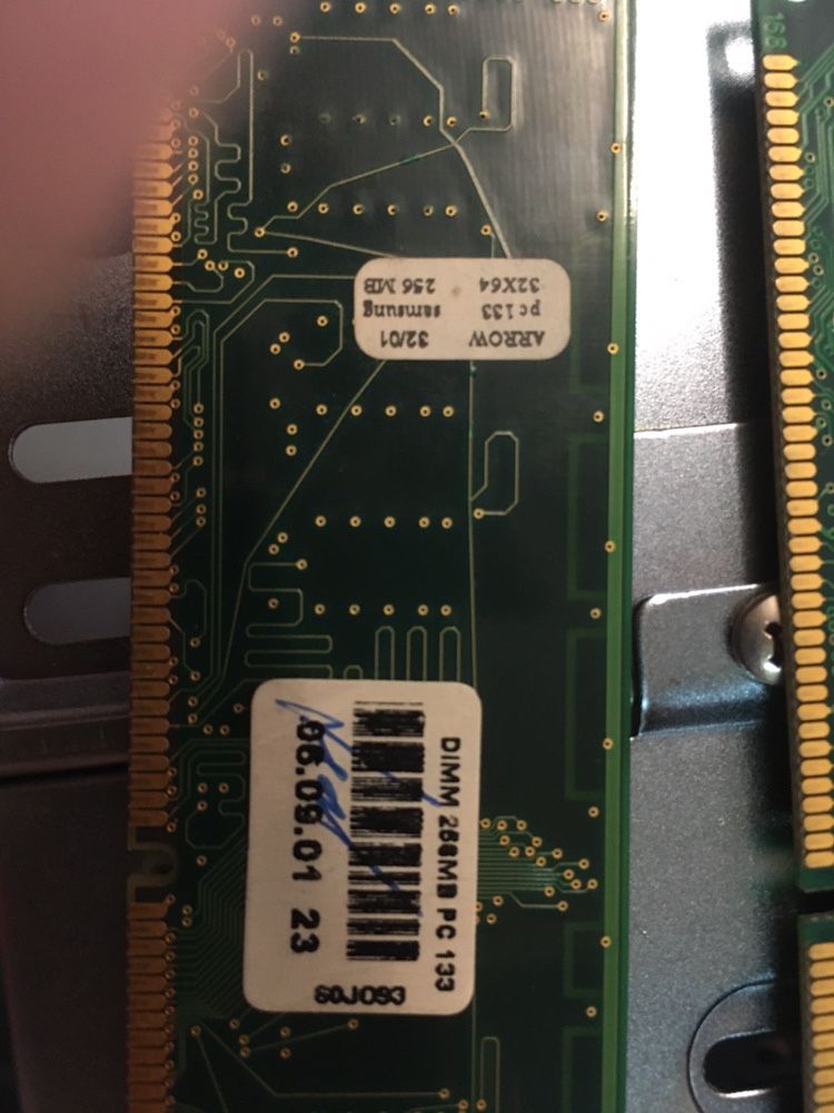 Mamoria RAM DIMM 133Mhz de 256MB