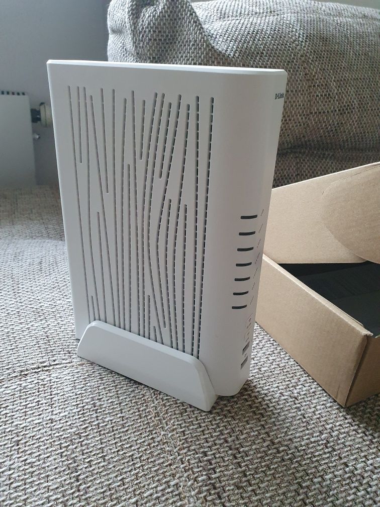 ROUTER D-LINK DVA-5592 6 ANTEN światłowód USB