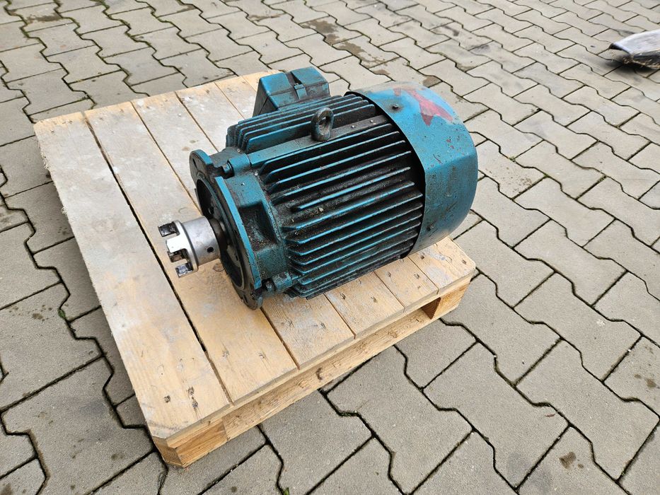 Silnik 3 fazowy 5,5kw