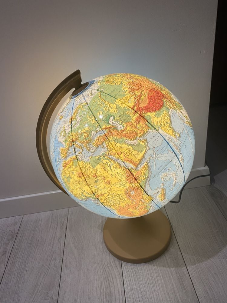 Globus podswietlany - stan bdb - 40cm