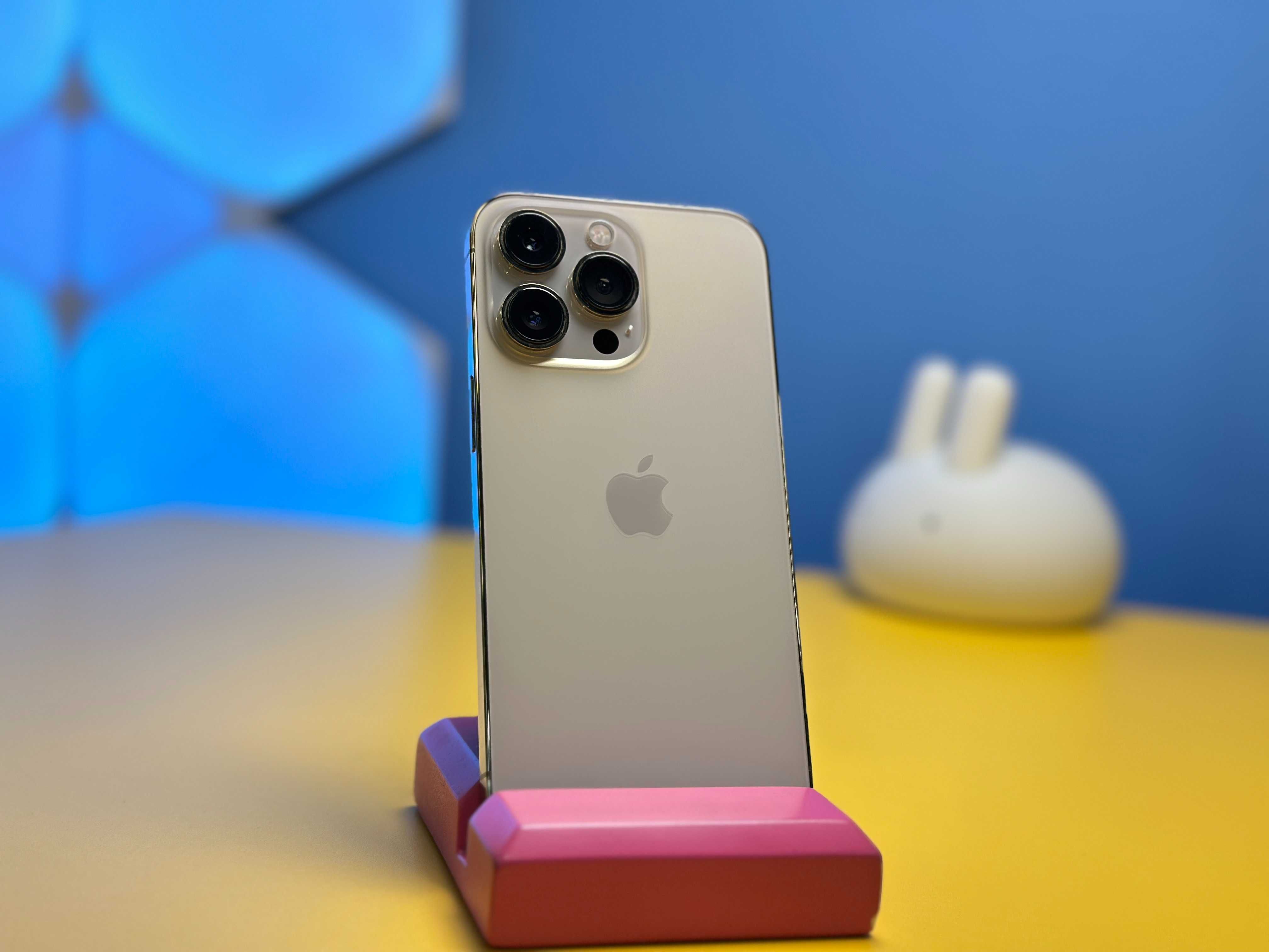 Смартфон Apple iPhone 13 Pro 128GB Gold (137553) Б/У З ГАРАНТІЄЮ