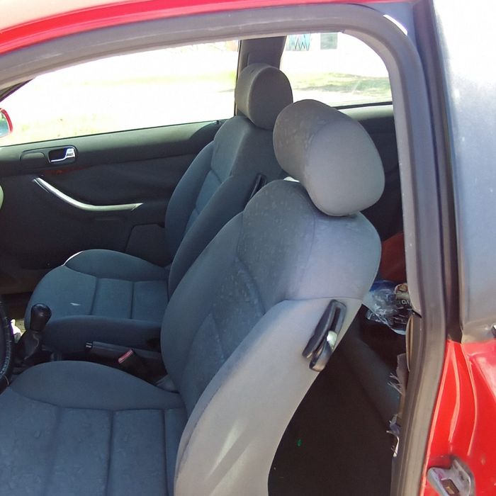 Audi A3  1.6 bom estado