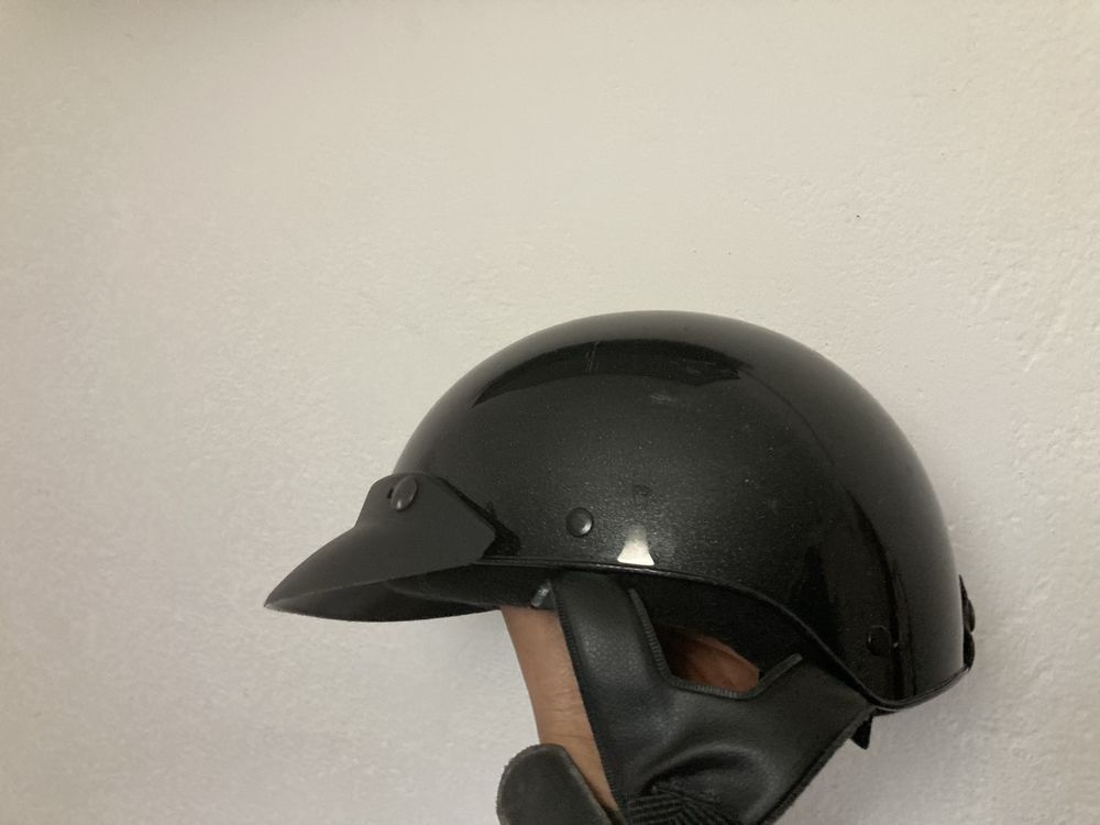 Capacete aberto