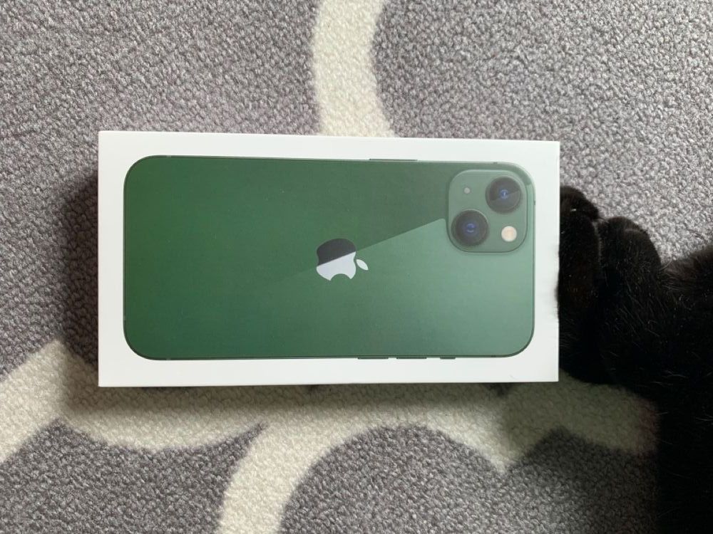 iPhone 13, 128 GB , verde tropa