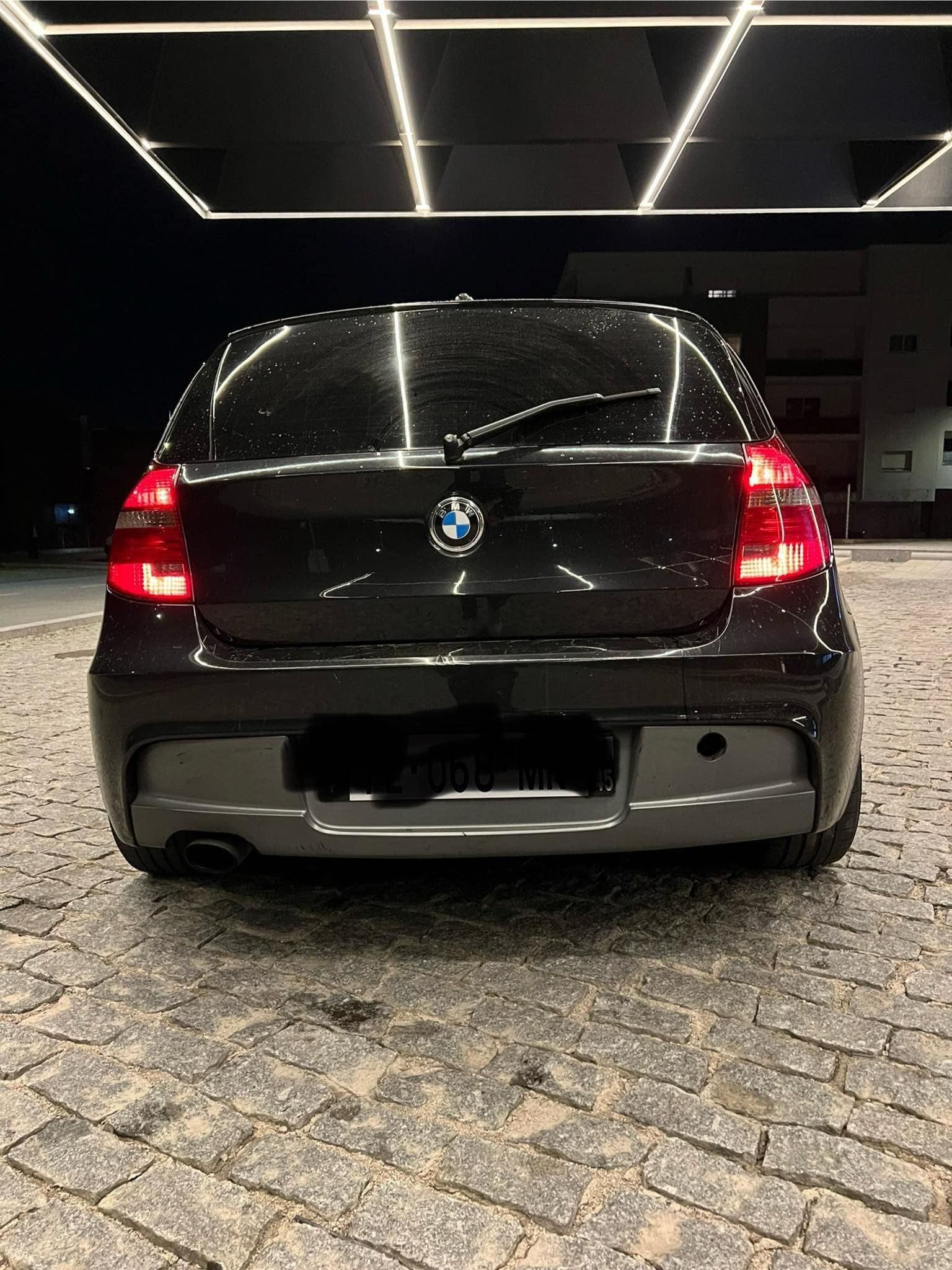 BMW série 1  com alguns extras