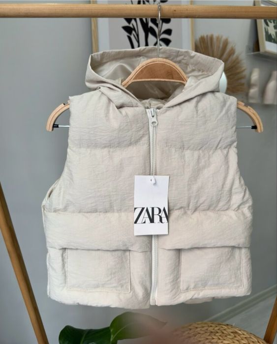 Розпродаж! Дитяча жилетка Zara