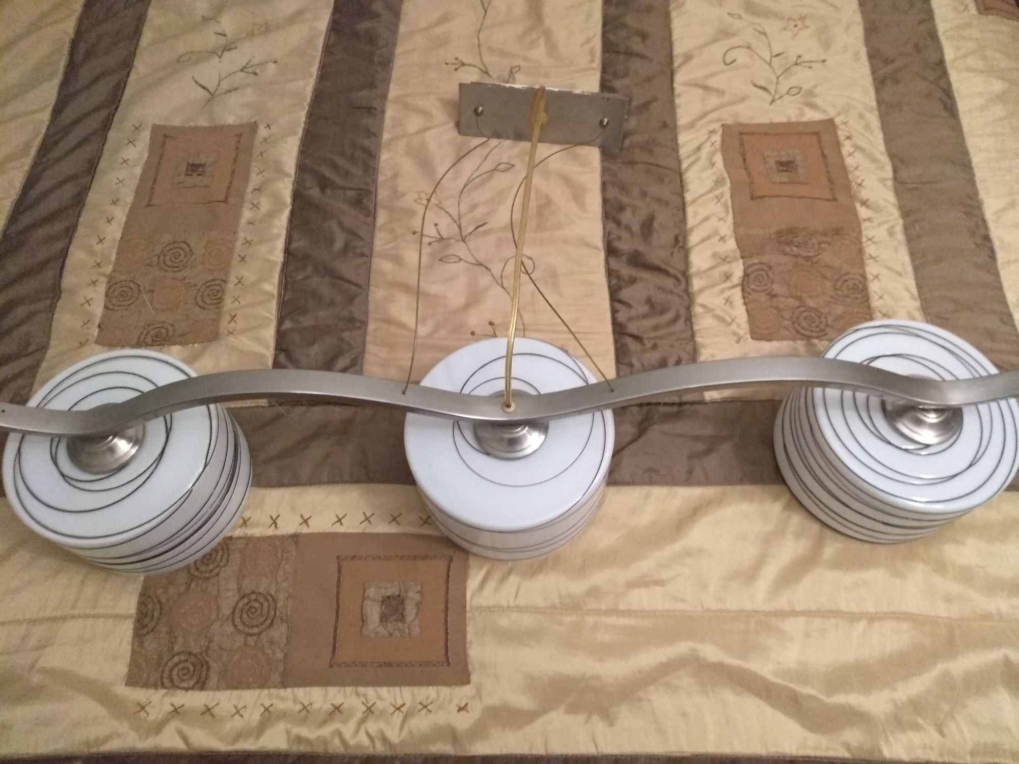 Lampa sufitowa 3 oprawy oświetleniowe