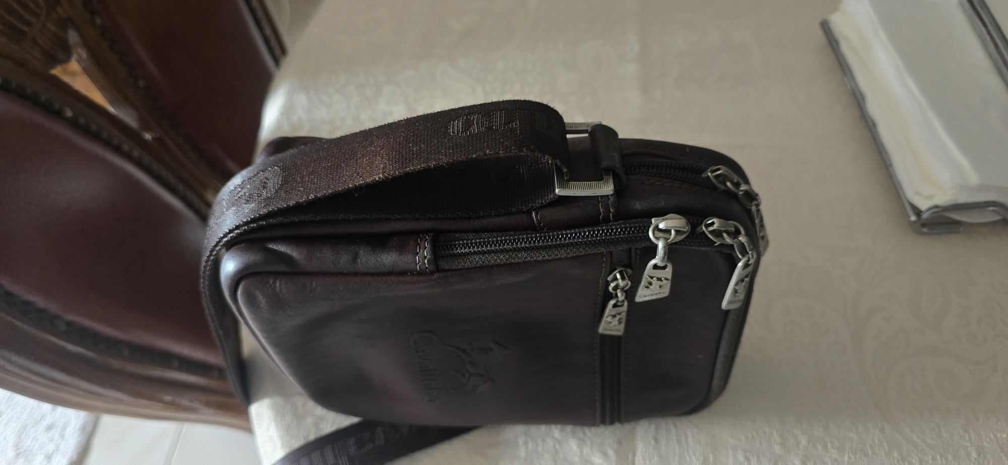 Bolsa cavalinho de homem castanho escuro