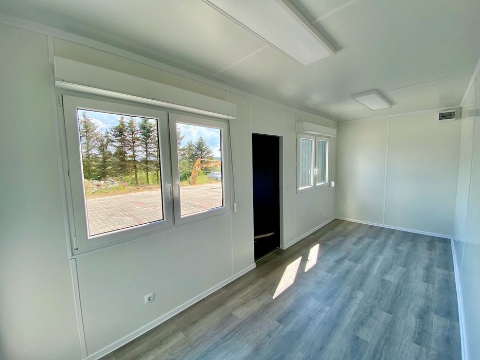 Kontener biurowy budowlany mieszkalny 6x2,5 - Produkcja na Zamówienie