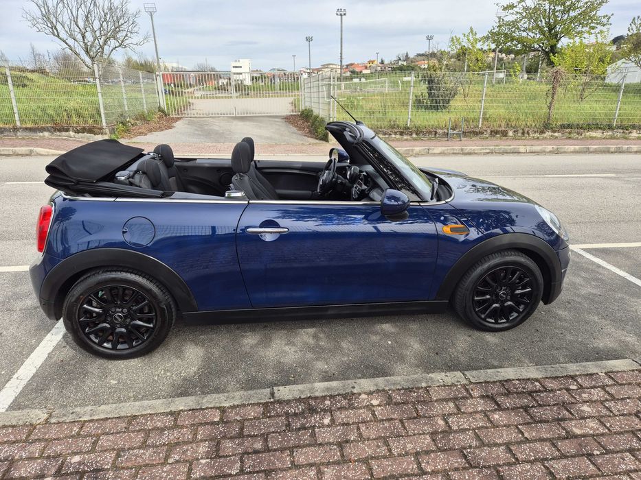 MINI Cabrio Cooper D
