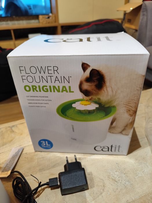 Catit fontanna do picia - poidło dla kota lub psa - 3L