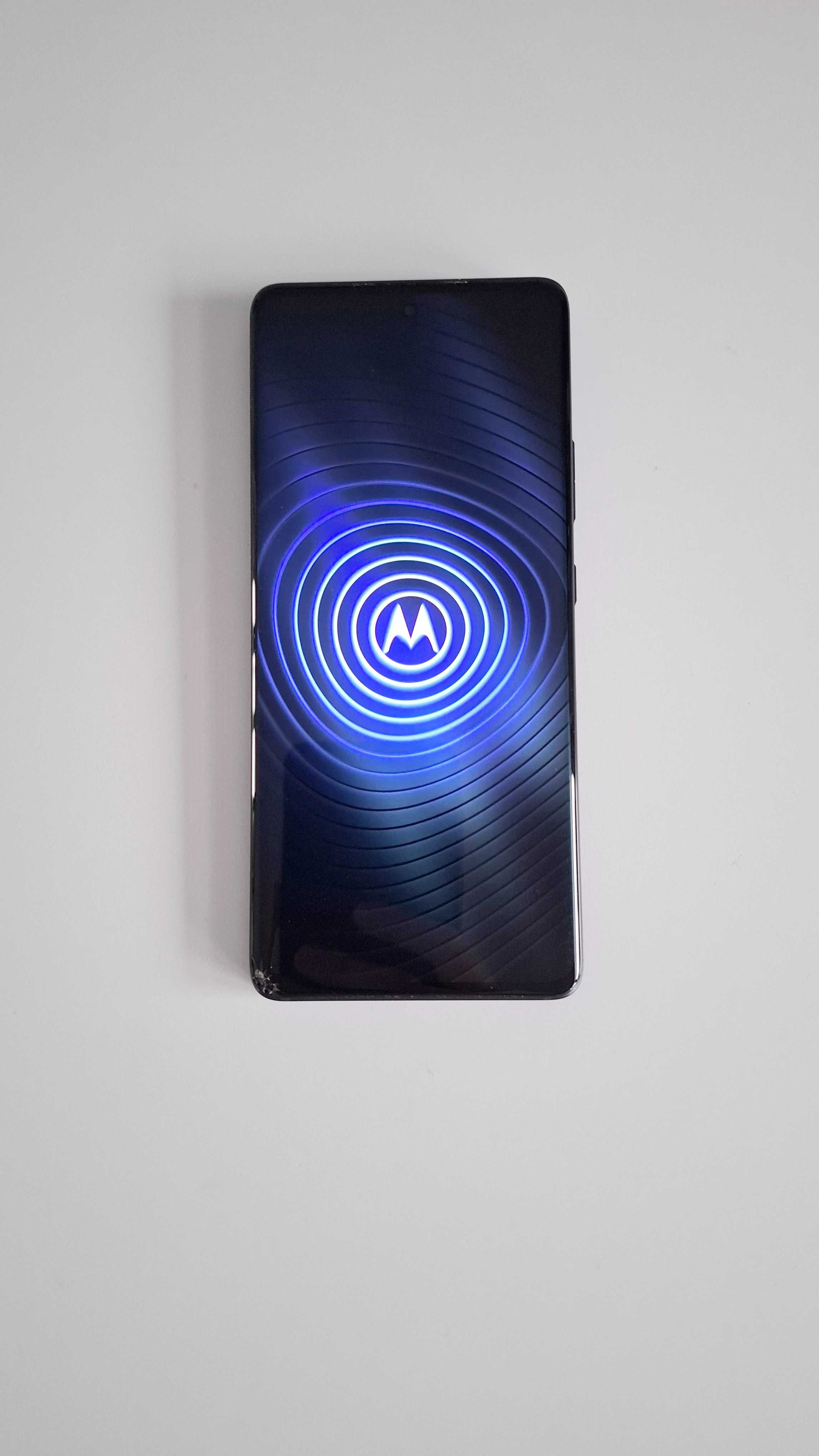 Używany telefon Motorola Edge 30 Fusion czarny