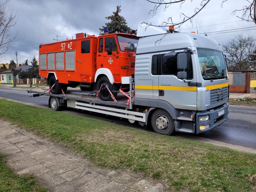 Transport Domków Holenderskich, Maszyn, Maszyn rolniczych,Pojazdów