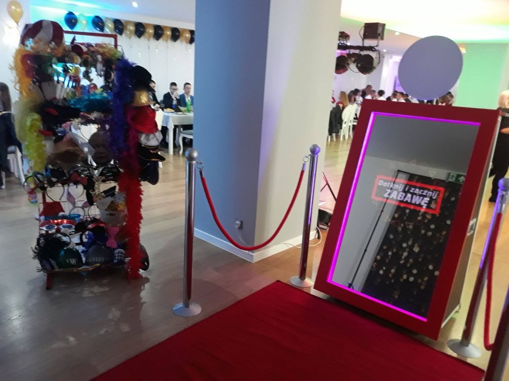 Fotolustro, Magiczne Ujęcie magiczna fotobudka na imprezę