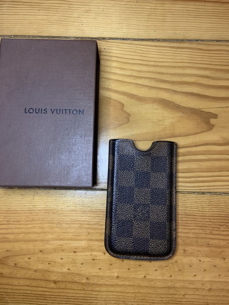 Capa iphone 4 Louis Vuitton