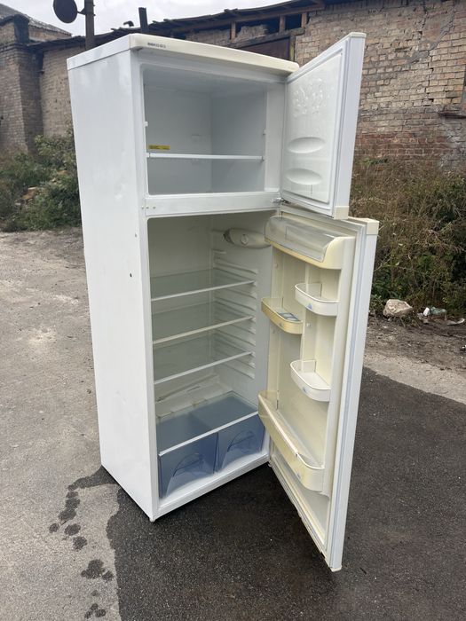 Холодильник BEKO