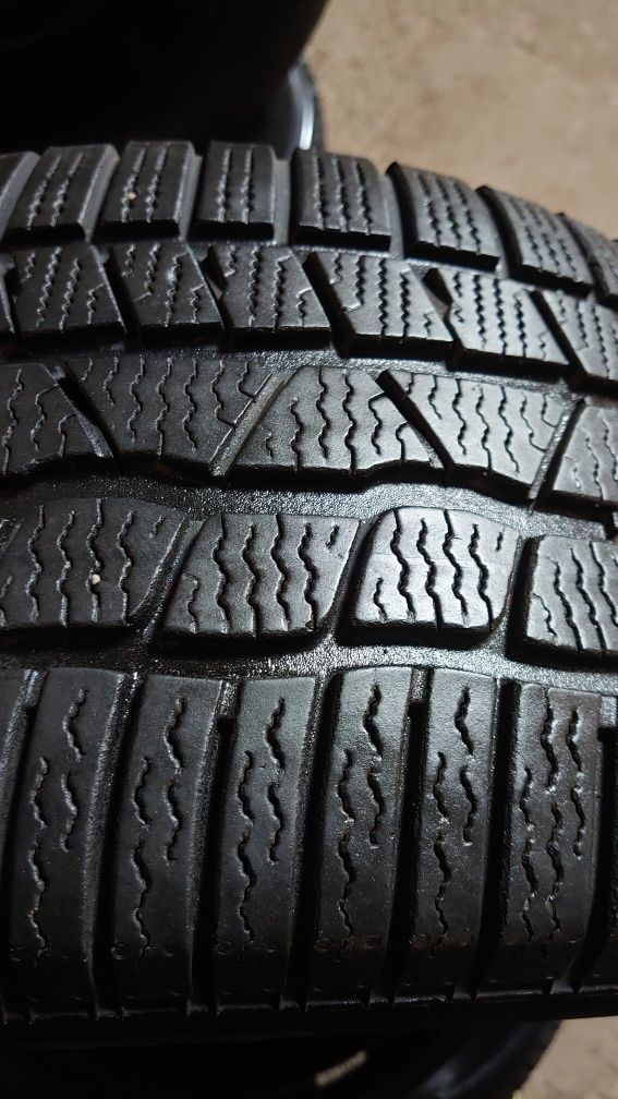Пара зимних шин Continental Conti Winter Contact TS830P 245/45 r17