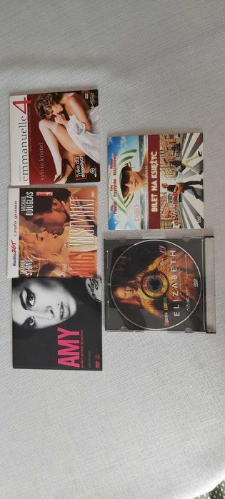 5 filmów dvd: emmanuelle 4, Ammy, Nagi instynkt