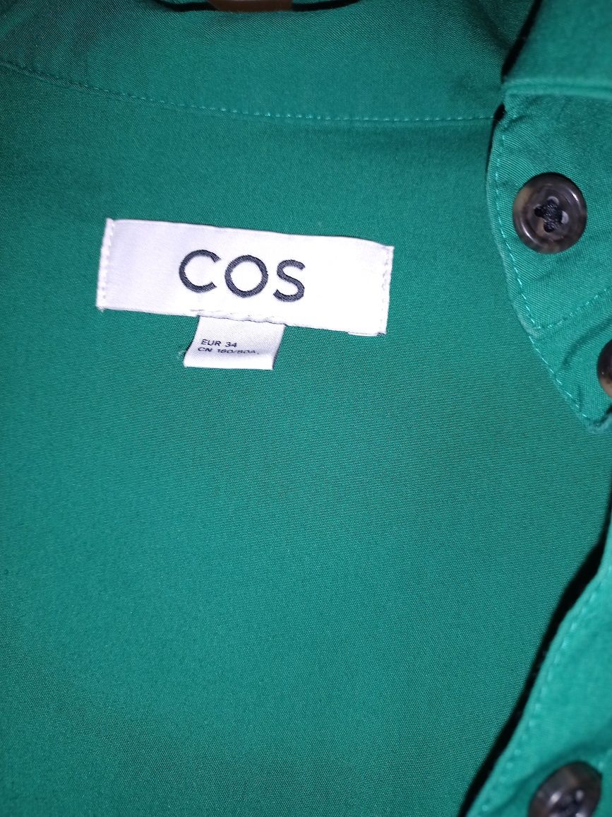 Плаття COS в зеленому кольорі