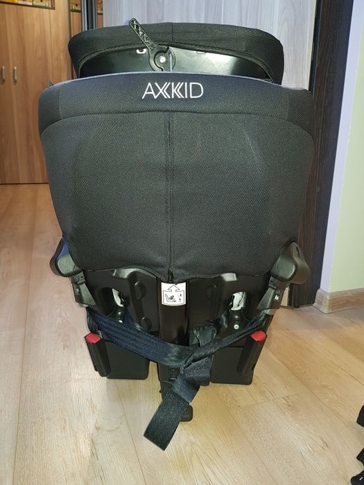 Fotelik samochodowy Axkid Minikid 9-25kg bezwypadkowy